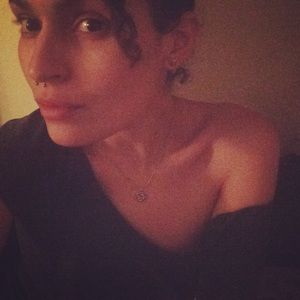 Meet your Posher, Anjelica